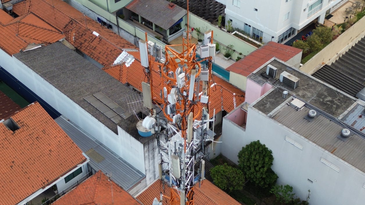 Inspeção de Antena
